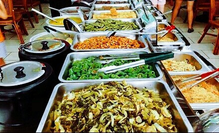 泰然自助斋菜馆