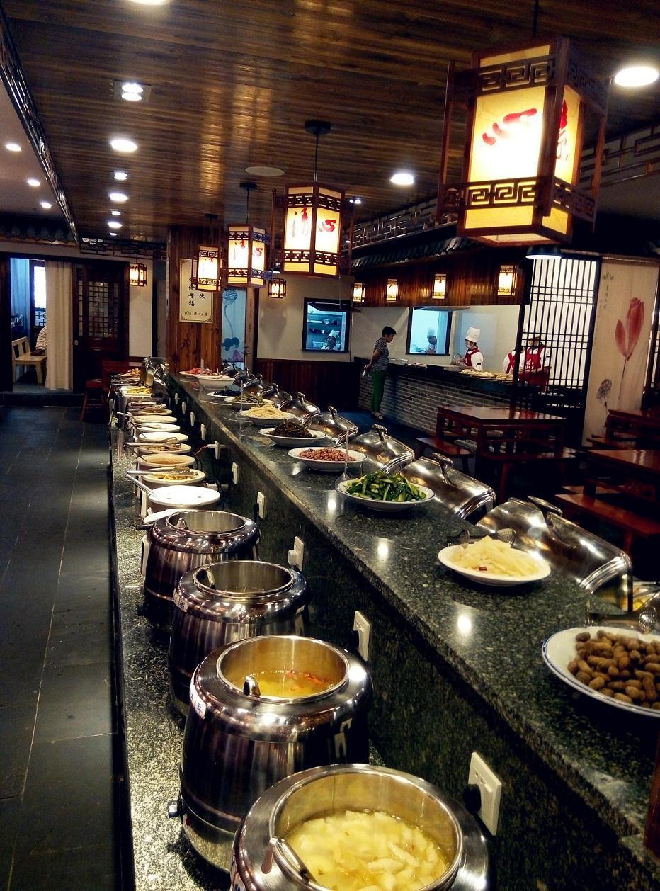 清心素食自助餐