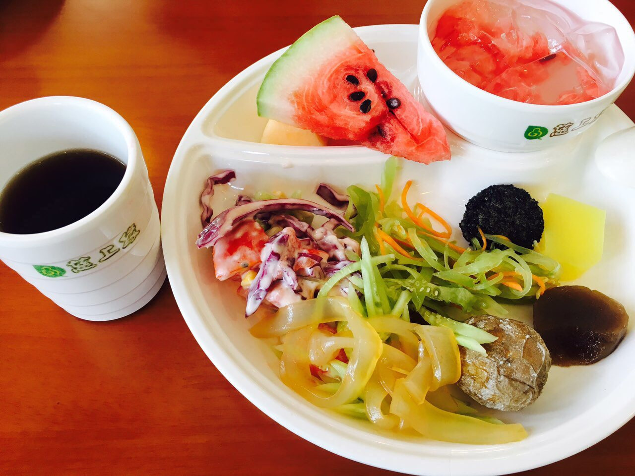 慈上缘素食自助餐厅