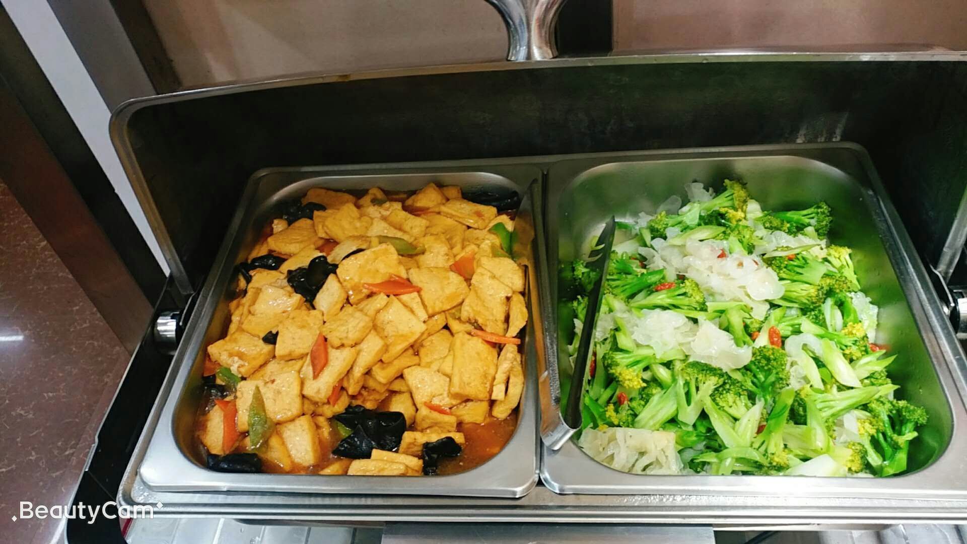 谦和素食自助餐