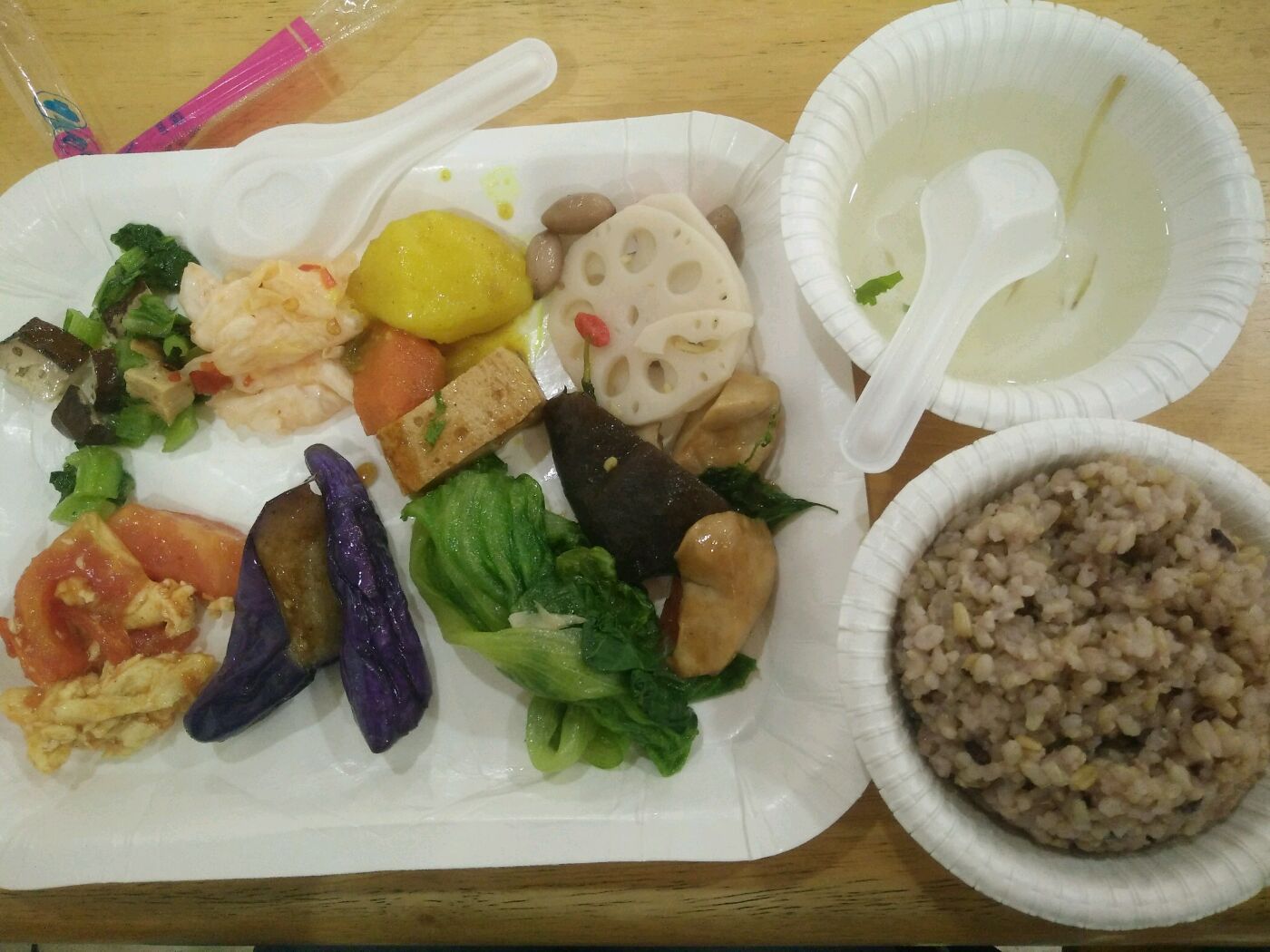 素怡园素食自助餐