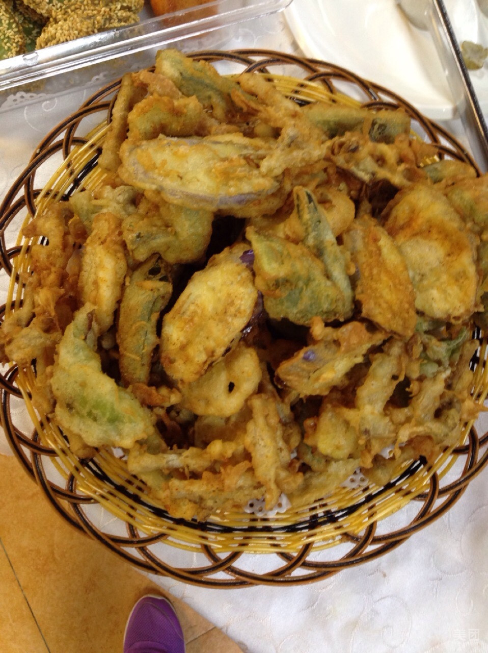 四知缘素食自助餐