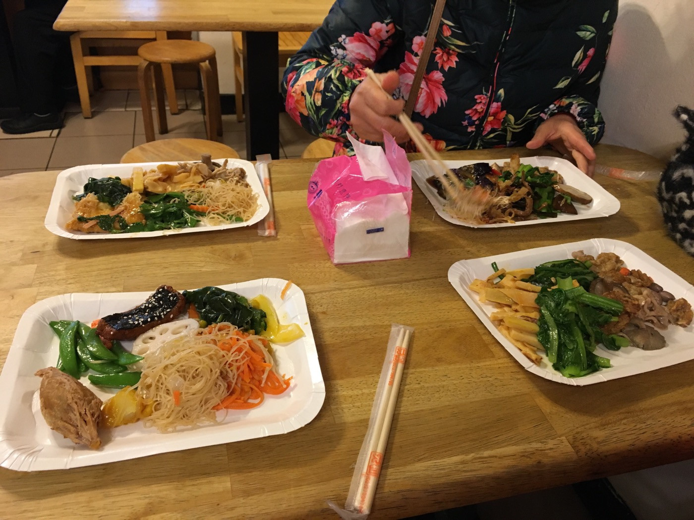 夏蓮居歐式自助餐